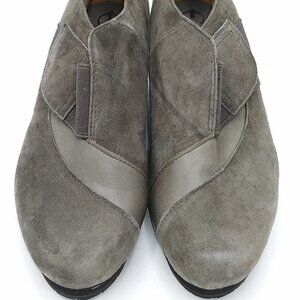 Earthies Women Bondy - Dusty Gray Suede - Sz. 5B JS F14